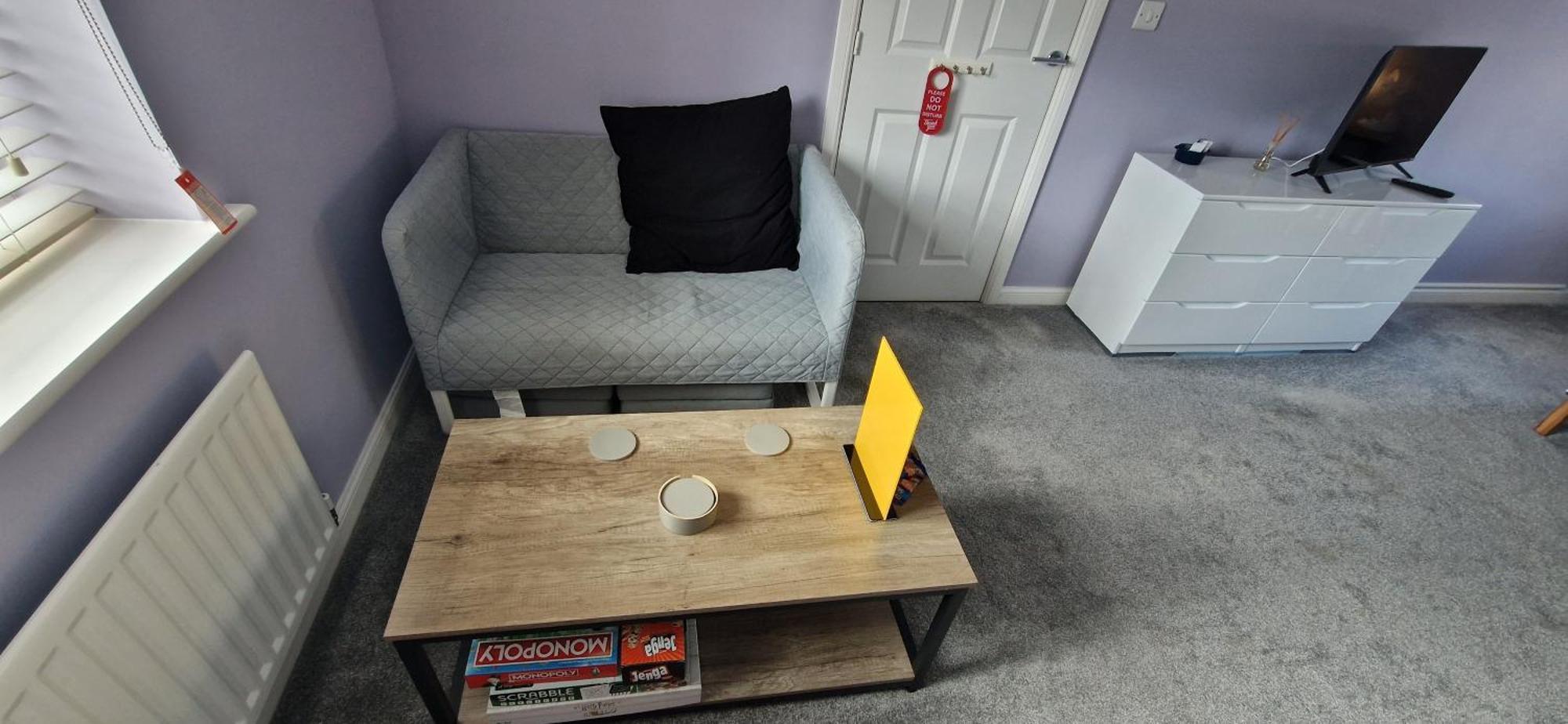 Double B&B Room In Southwater With Private Bathroom And Parking Eksteriør bilde